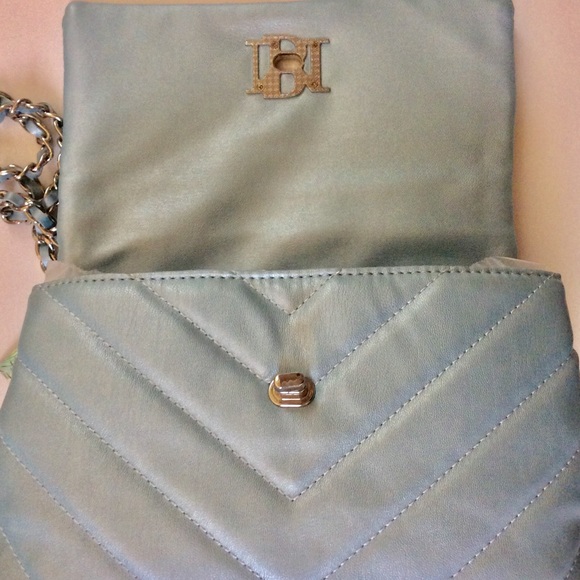 Badgley Mischka Quilted bag cross body chain quilted metallic blue faux leather - Picture 12 of 14
